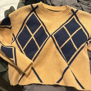Commense knit sweater, cropped